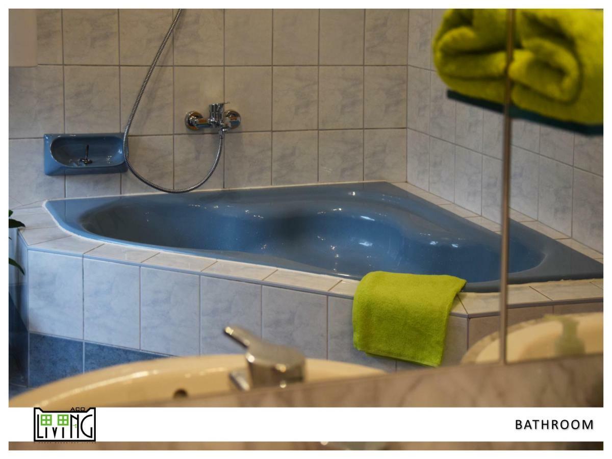 Aco Living - A Cheap Overnight Klagenfurt am Woerthersee Dış mekan fotoğraf