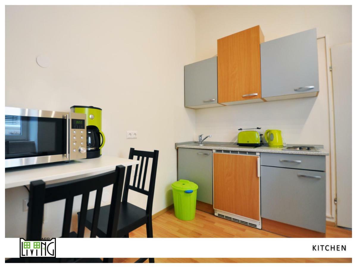 Aco Living - A Cheap Overnight Klagenfurt am Woerthersee Dış mekan fotoğraf