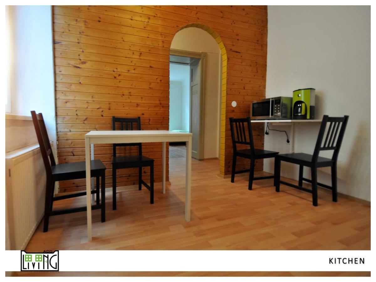 Aco Living - A Cheap Overnight Klagenfurt am Woerthersee Dış mekan fotoğraf
