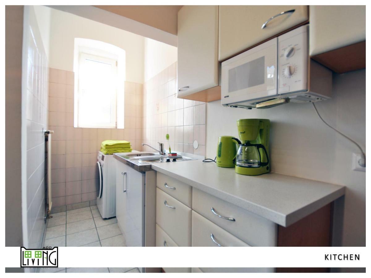 Aco Living - A Cheap Overnight Klagenfurt am Woerthersee Dış mekan fotoğraf