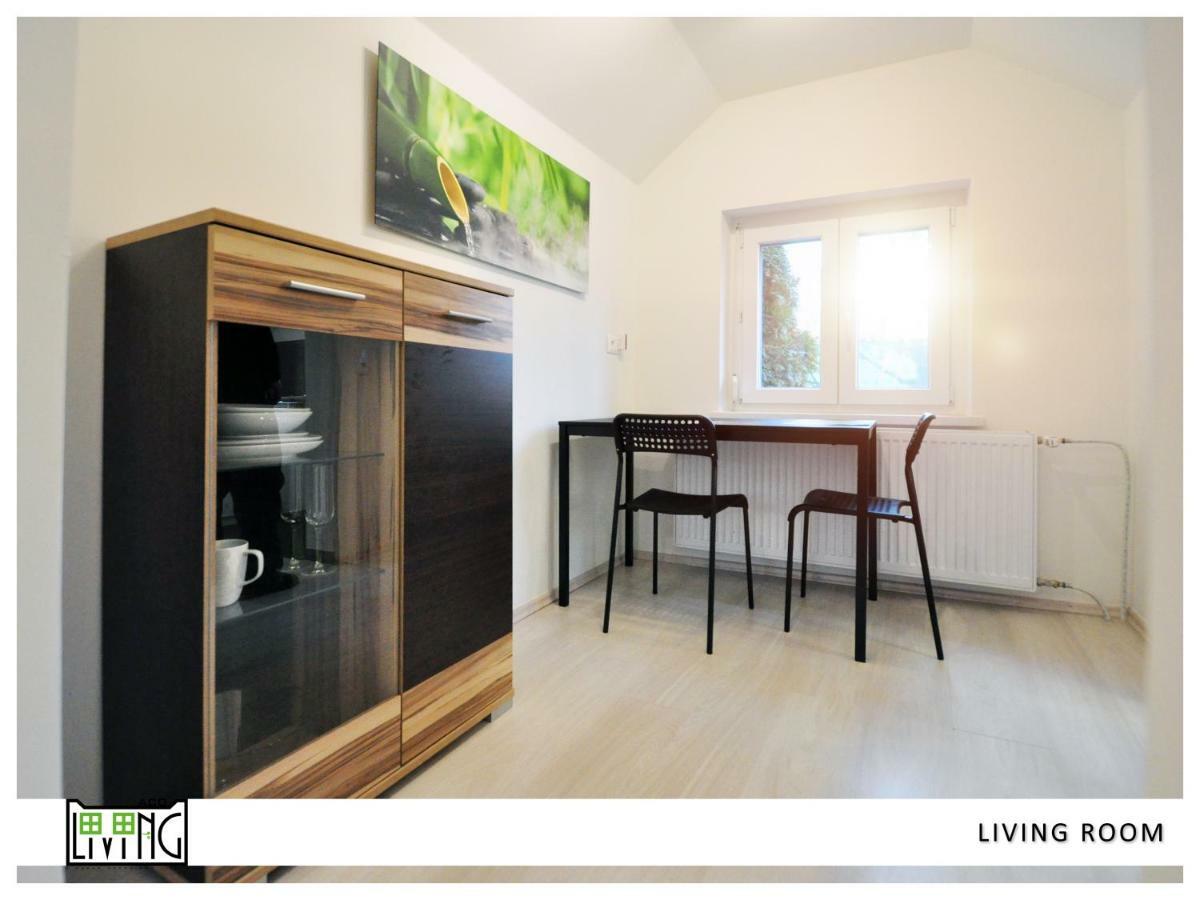 Aco Living - A Cheap Overnight Klagenfurt am Woerthersee Dış mekan fotoğraf